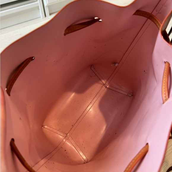 Mansur Gavriel Bucket Bag in color Camello/Rose - Picture 13 of 15